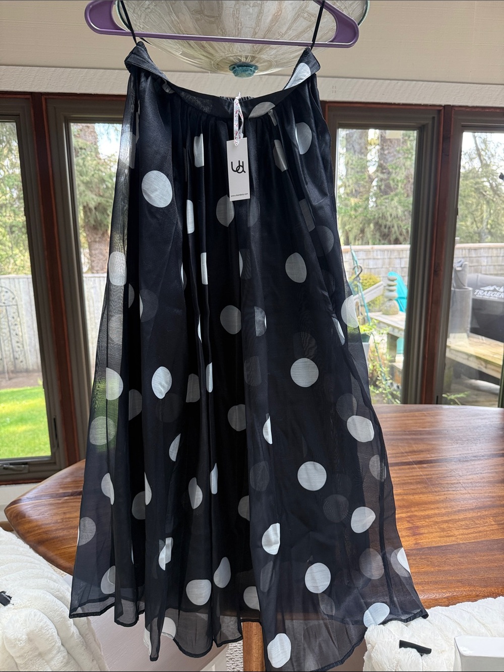 Urban Daisy Black Polka Dot A-Line Midi Skirt- inside slip lined